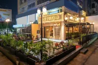 Hotel Asiana Ahmedabad Hotels near Hare Krishna Mandir, Bhadaj