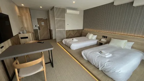 Luana Hasunuma Hotel&Cafe - 3-Star