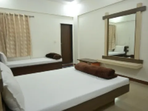 Hotel Roshan Palace Hotels in Banaskantha
