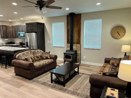 Charming cabin with WiFi - perfect for a cozy getaway