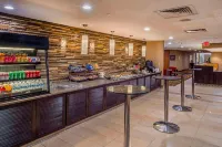 DoubleTree by Hilton Hotel St. Louis - Chesterfield - Barer