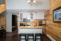 Beautiful Renovated Condo in the Heart of Granby and Grand County