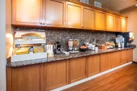La Quinta Inn & Suites by Wyndham Portland Airport - petit déjeuner