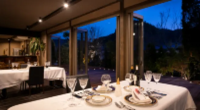 Sakura Villa with Hot Spring Pool