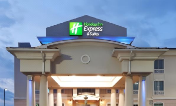 Holiday Inn Express & Suites WOODWARD HWY 270 by IHG