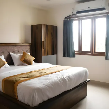 Otel