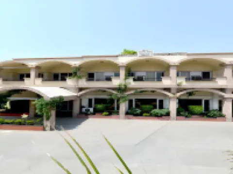 Blue Jay Tourist Resort, Samalkha Hotels in Panipat