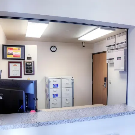 WoodSpring Suites Topeka