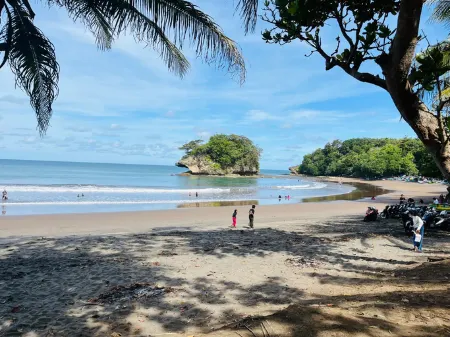 Madasari Village Отели в г. Cimerak