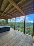 Sunsets 4ever Cabin- 360 views 2-bedroom cabin with WiFi & Hot Tub