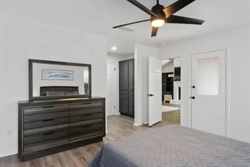 Super Comfy Home with Hot Tub