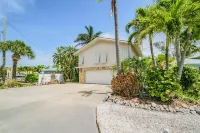 Our Waterfront Home Is All Ready Just For You! Hotel a Holmes Beach