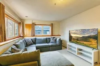 Private Pool Huge house