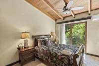 Upscale Two-Bedroom Condo in Playa Flamingo with Beautiful Oceanfront Views
