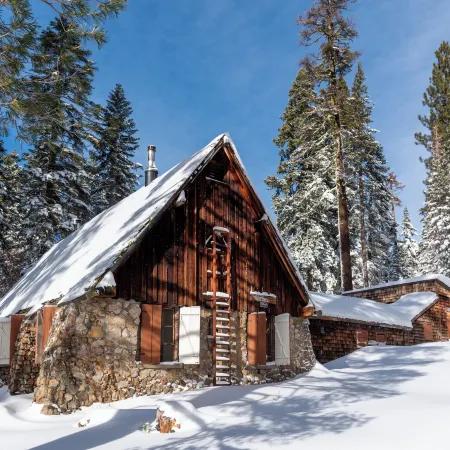 Clair Tappaan Lodge Отели в г. Невада