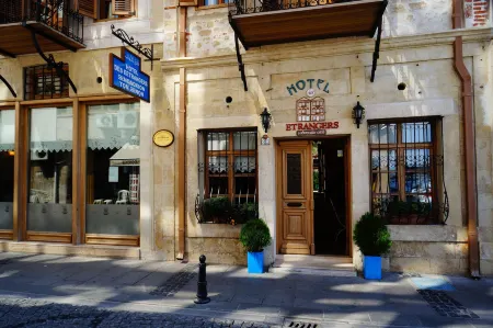 Hotel des Etrangers - Special Category