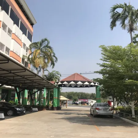 Lopburi Residence Hotel