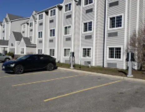 Parry Sound Inn & Suites