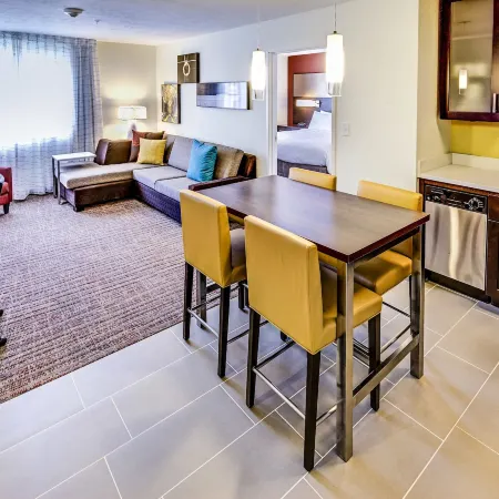 Residence Inn Akron South/Green