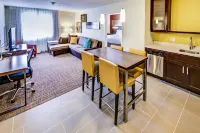 Residence Inn Akron South/Green Hotels in Green