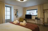 Domaine de l'Ecorcerie Hotels in Gencay