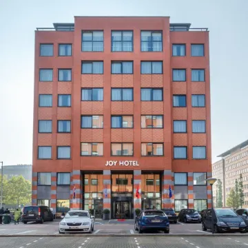 Joy Hotel Отели рядом с достопримечательностью «Зяудост»