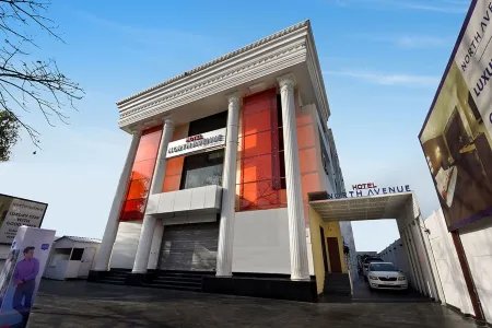 Five Elements Hotels Delhi- North Avenue Отели рядом со станцией Old Delhi Railway Station Terminal