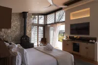 Chalets at Blackheath Hotels in Blackheath