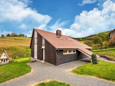 Cosy Holiday Home in the Hochsauerland with Terrace at the Edge of the Forest Hôtels à proximité de : Bruchhauser Steine