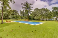 Pavones Point Hotels in Pavones