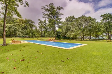 Pavones Point Отели в г. Павонес