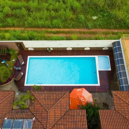 Hotel 365