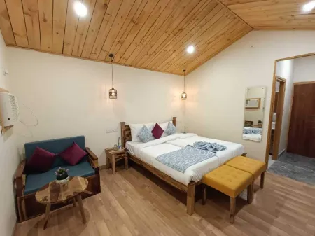 Aaroham Resorts Shimla Отели в г. Шимла