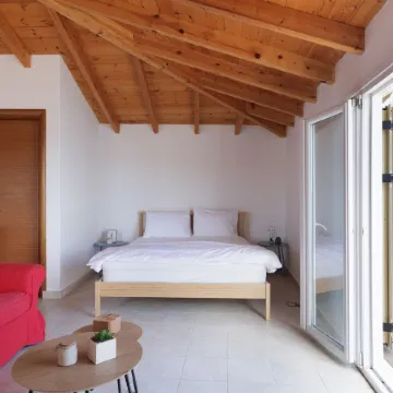 The Island Life Apartments by Konnect, Ipsos Beach