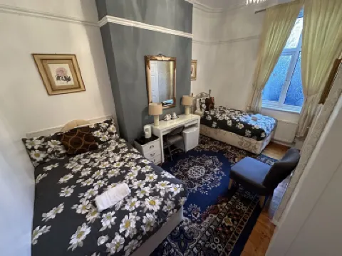 Ocean Road Rooms Hotels near The Word, National Centre for the Written Word