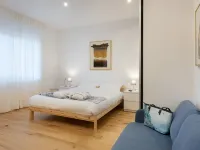 Alexander's Nest Hotels near Civico Museo Sartorio