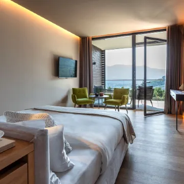 Avidea - Adults Only