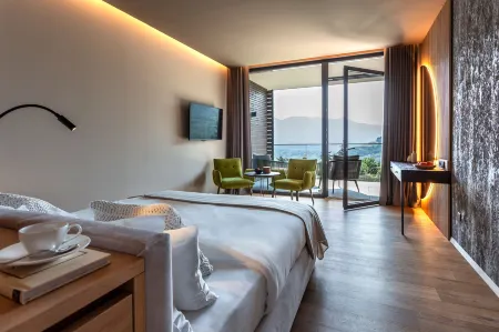 Avidea - Adults Only