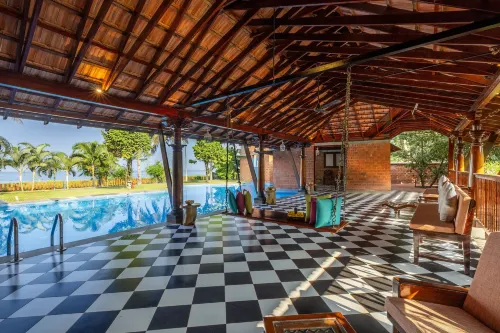 Ama Stays & Trails Lily Pad, Kumarakom