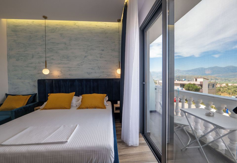 5. 호텔 플로리..