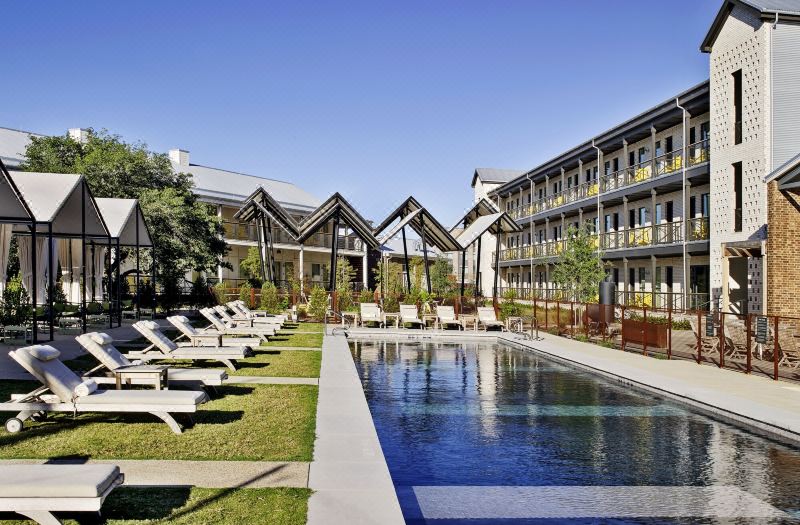 Cavalry Court, by Valencia Hotel Collection photo 3