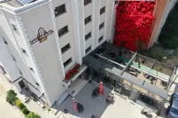 Mbi Travel Inn Hotels in Craiova
