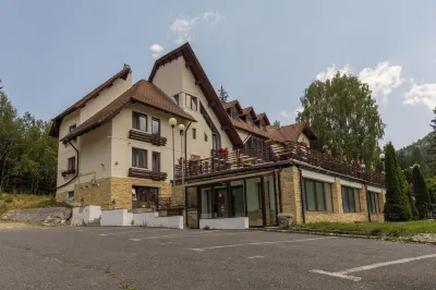Villas Pine and Birch Hotels in Poiana Brașov