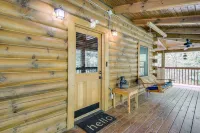 5-star w Pool Cozy Secluded Newly-renovated