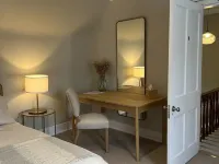 NO. TEN GUESTHOUSE Hotels in Tain