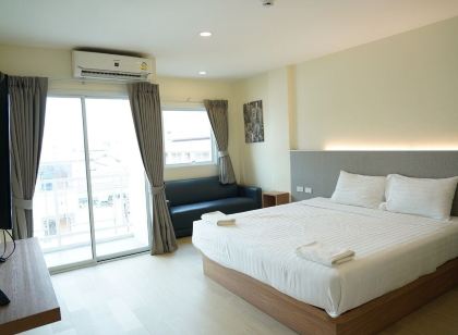 Matini Premium Hotel @Khlong 1