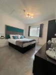 Charnwood Regency Guest House - parking
