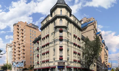 세네터 빅토리 스퀘어