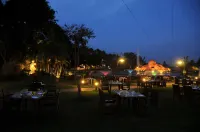 Silent Shores Resort & Spa - breakfast
