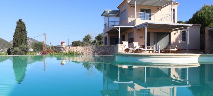Grand Bleu Apartments & Villas Hotels in Argolis